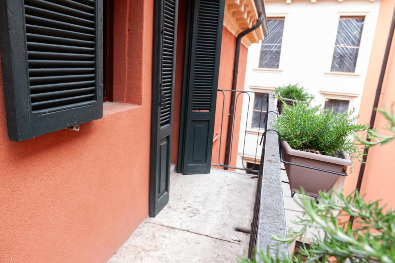ホテル Residenza Catullo ヴェローナ エクステリア 写真