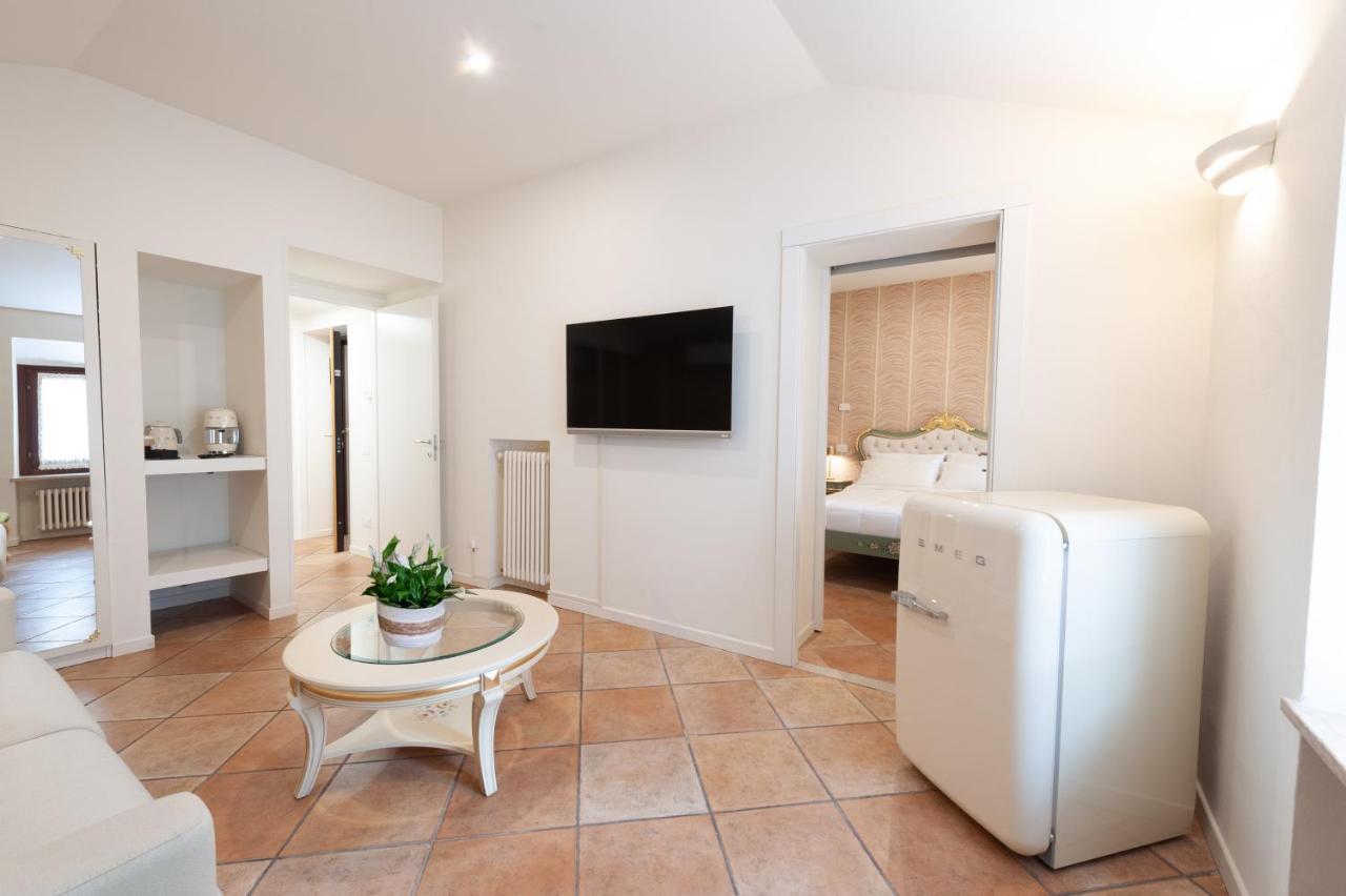 ホテル Residenza Catullo ヴェローナ エクステリア 写真